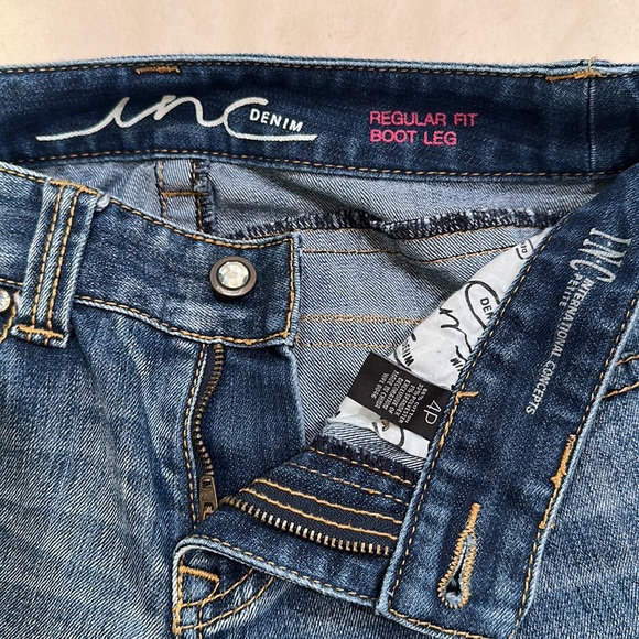 Inc Denim Jeans. Regular Fit Boot Cut Size 4p - Picture 3 of 5